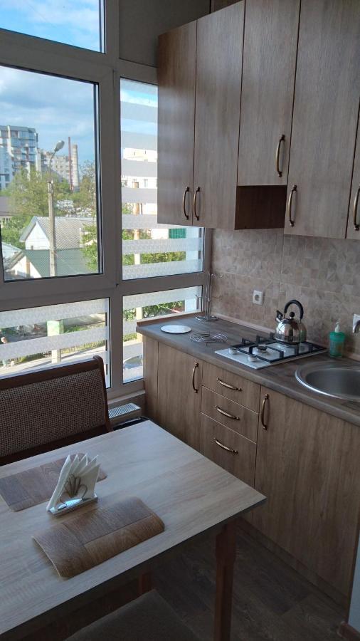 Новобудова Центр Либiдь Плаза Apartment Khmelʼnytsʼkyy Bagian luar foto