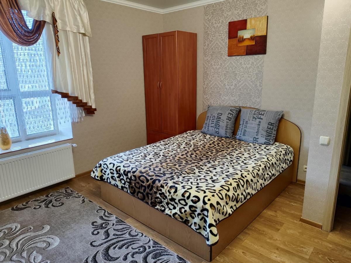 Новобудова Центр Либiдь Плаза Apartment Khmelʼnytsʼkyy Bagian luar foto