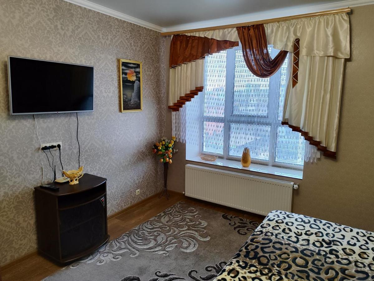 Новобудова Центр Либiдь Плаза Apartment Khmelʼnytsʼkyy Bagian luar foto
