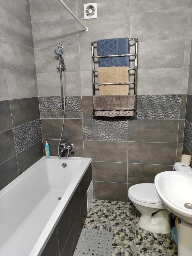 Новобудова Центр Либiдь Плаза Apartment Khmelʼnytsʼkyy Bagian luar foto