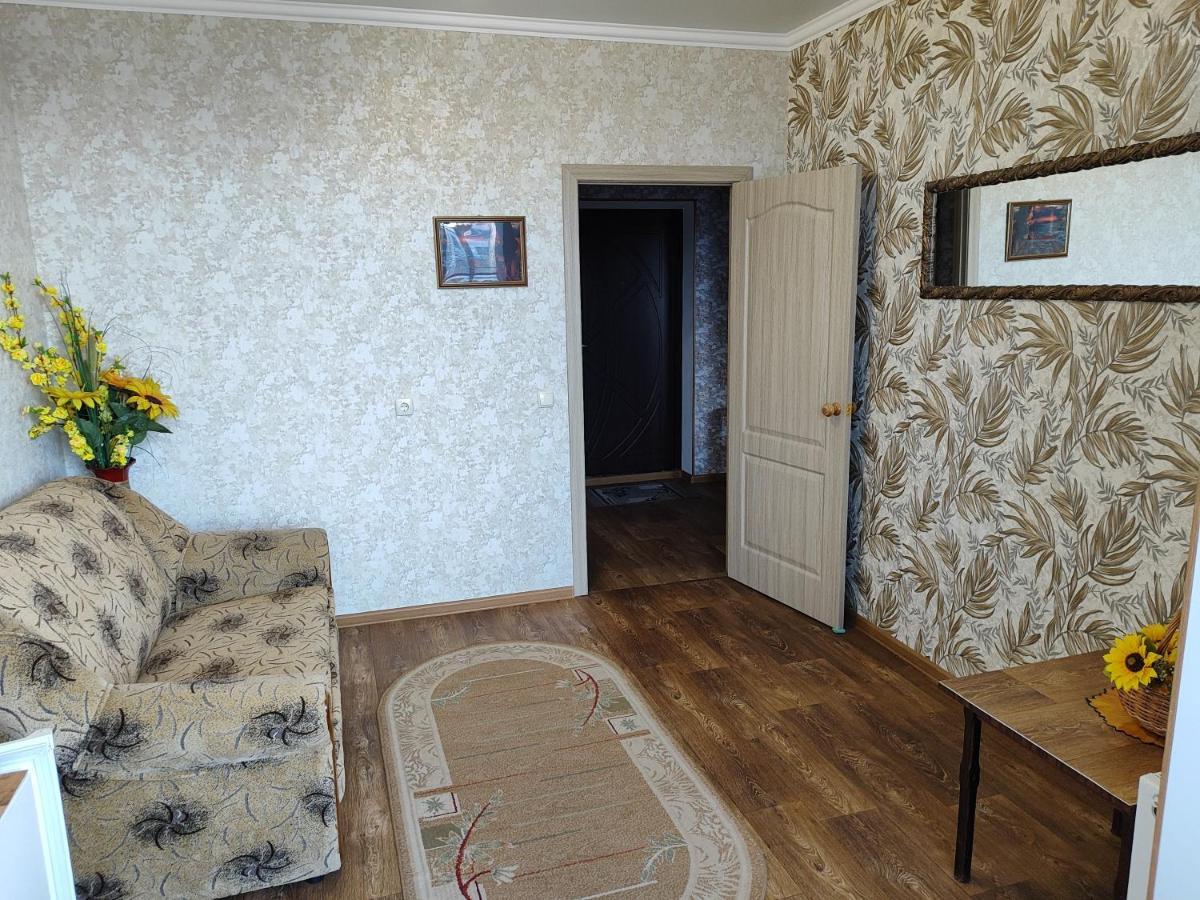 Новобудова Центр Либiдь Плаза Apartment Khmelʼnytsʼkyy Bagian luar foto